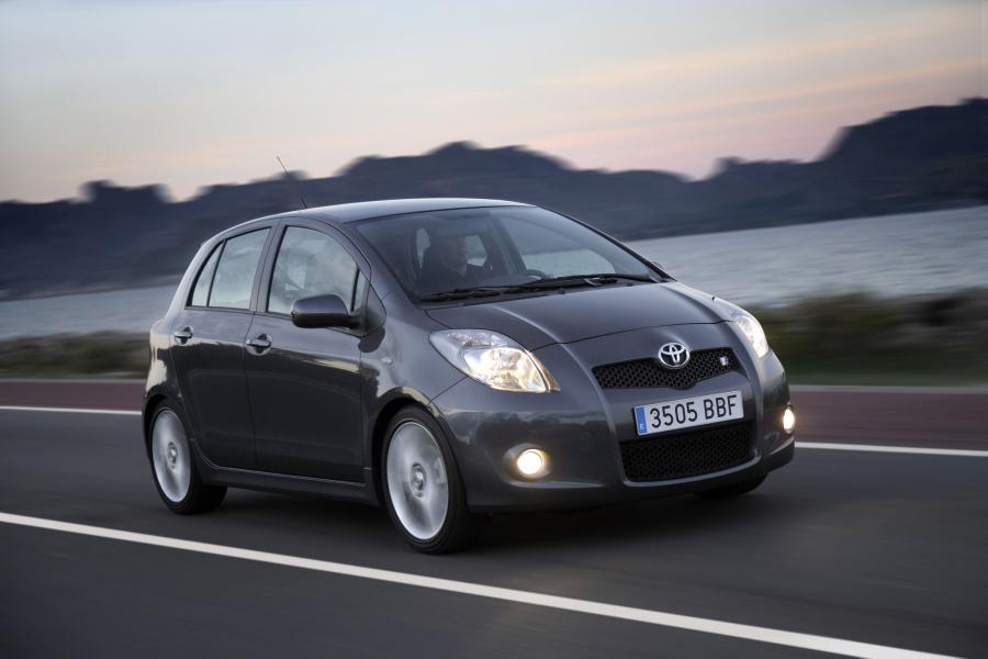  Toyota Yaris TS 2007 года  (фото 41 из 89)